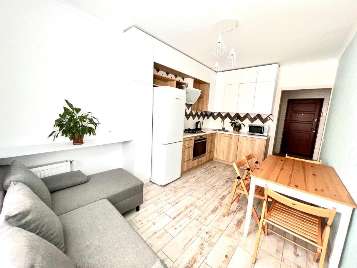 Osapart Cozy Apartment In A Complex Semycvit 利沃夫 外观 照片